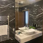 Royal فندق بلوفديف