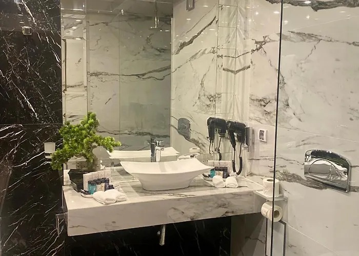 Royal 5* 플로브디프