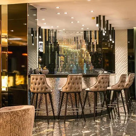 Royal Отель Пловдив